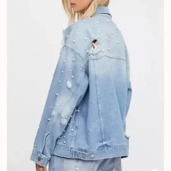 Free people - oversized Sunday funday pearl denim jacket - Picture 3 of 8